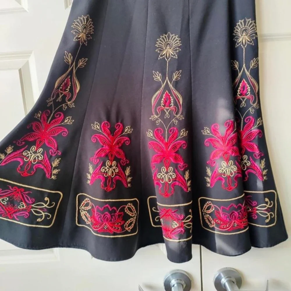 Vintage y2k Bohemian Ornamental Embroidered Panel Midi Skirt Stretch Black Sz 14 - Picture 2 of 8